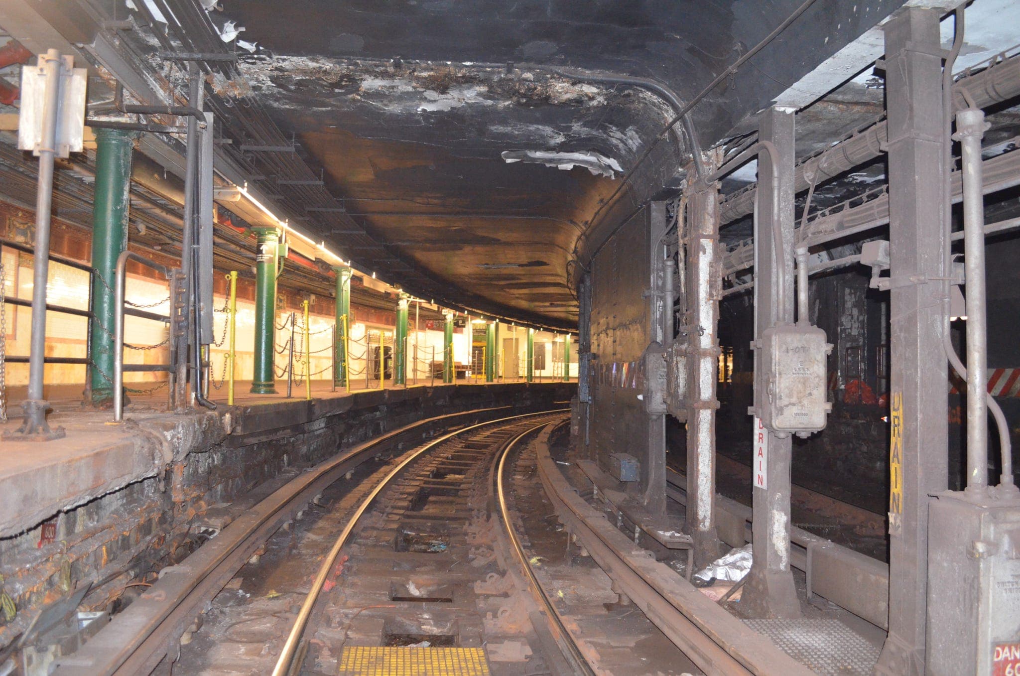 Looking further down at the rest of the platform
