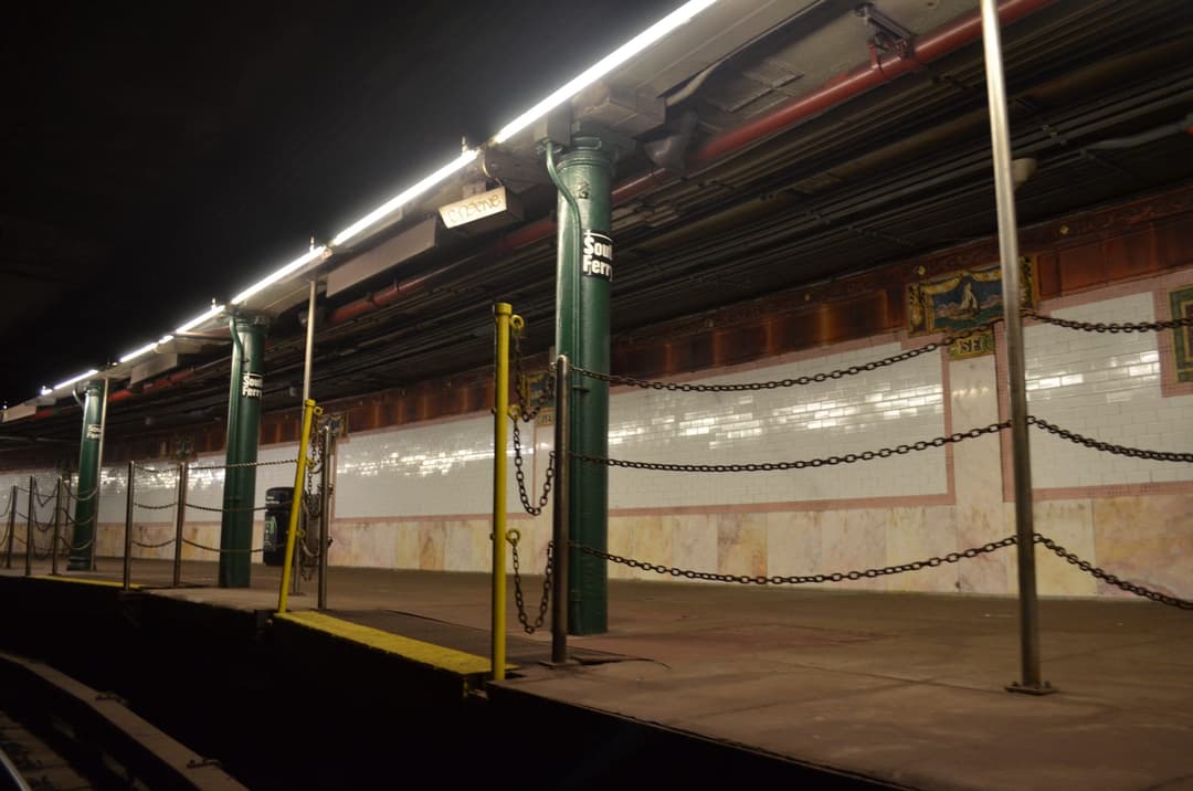 You can still see this station and walk through it on special NYTM nostalgia trains that depart from the loop